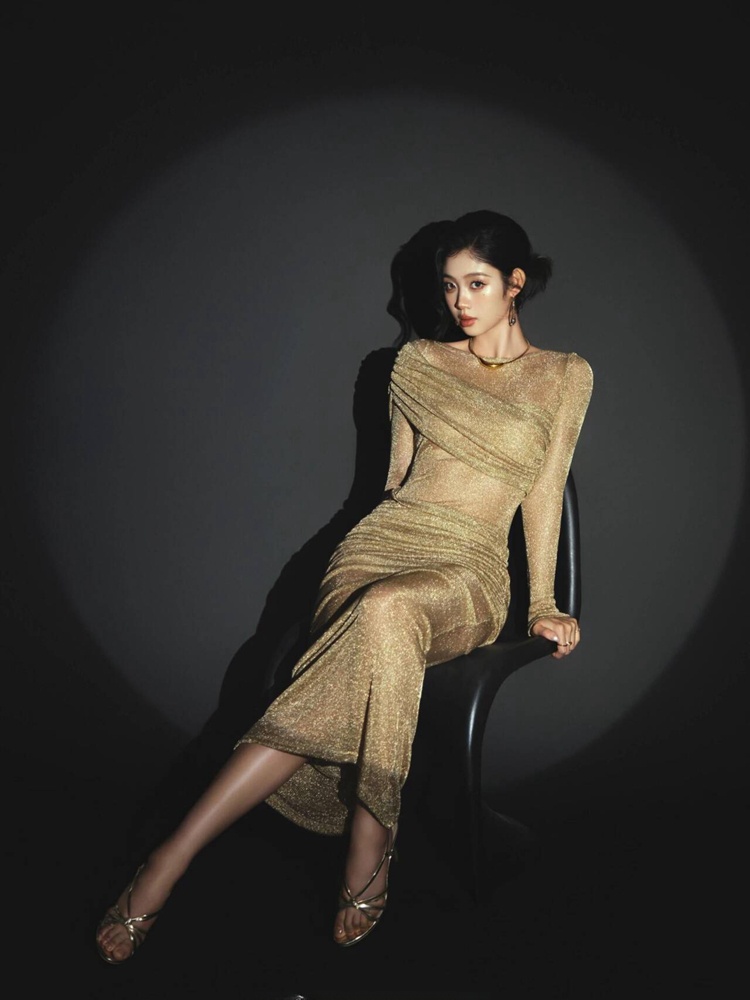ภาพถ่ายบุคคล สตูดิโอถ่ายภาพ แฟ - Ethnic Fashion Magazine บทวิจารณ์และราคา