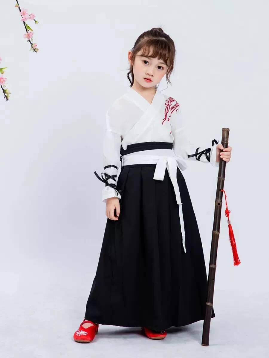 เครื่องแต่งกายแบบดั้งเดิมเด็กส - Ethnic Gown บทวิจารณ์และราคา