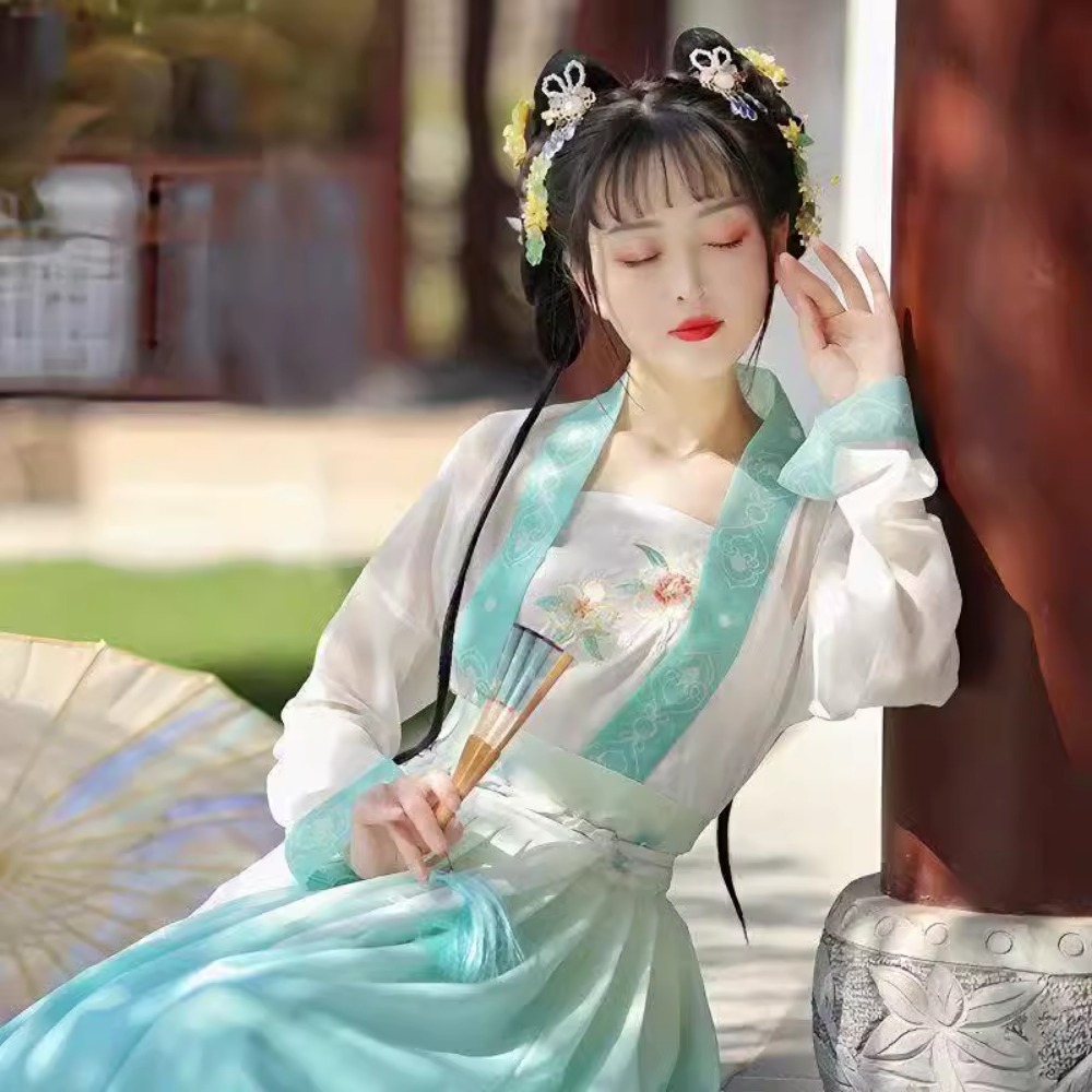 แฟชั่นสไตล์ชาติพันธุ์เสื้อผ้าป - Fashion Show Ethnic Wear บทวิจารณ์และราคา